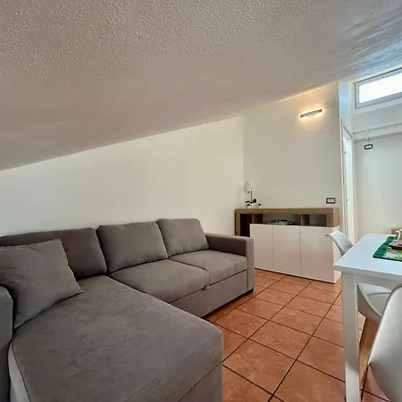 Stefano's Cozy Apartamento